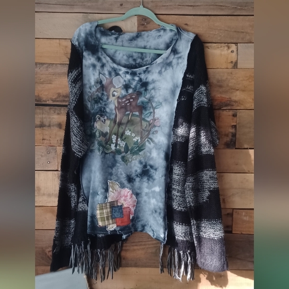 Adorable Upcycled Bambi Graphic T-shirt - Picture 3 of 9